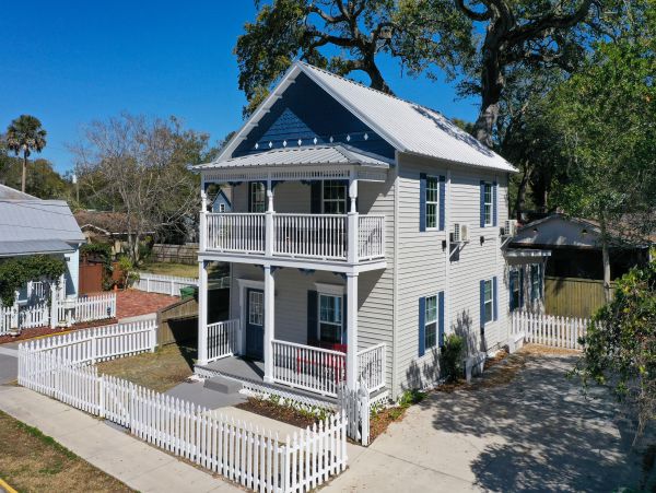 St. Augustine Home 1028190