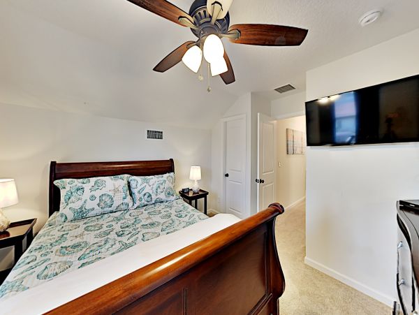 St. Augustine Home 1028196