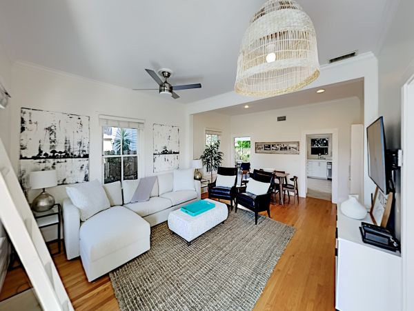 St. Augustine Home 1028198