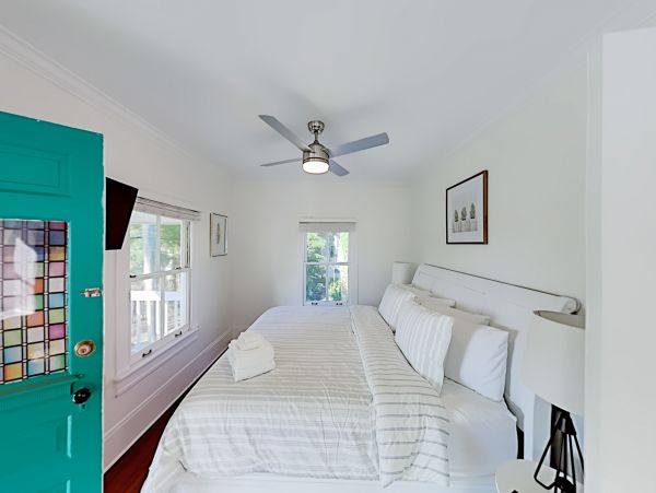 St. Augustine Home 1028198