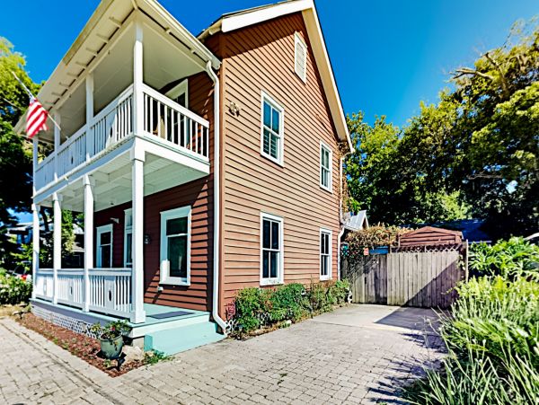St. Augustine Home 1028198