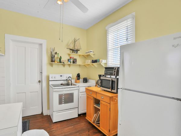 St. Augustine Home 1028199
