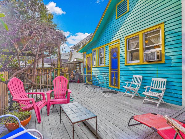 St. Augustine Home 1028201