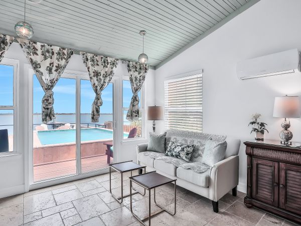St. Augustine Home 1028203