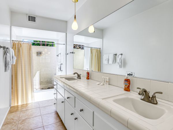 Palm Springs Home 1028204