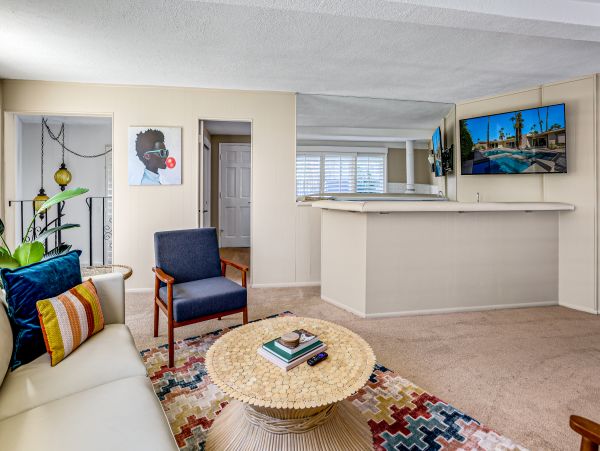 Palm Springs Home 1028204
