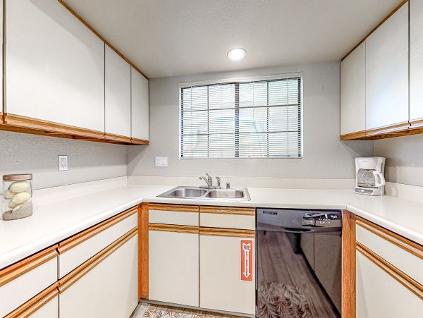 Palm Springs Home 1028205