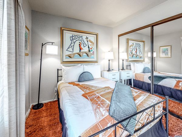 Palm Springs Home 1028205