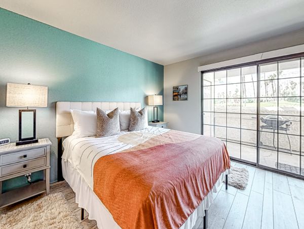 Palm Springs Home 1028205