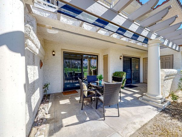 Palm Springs Home 1028205