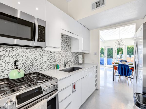 Palm Springs Home 1028206