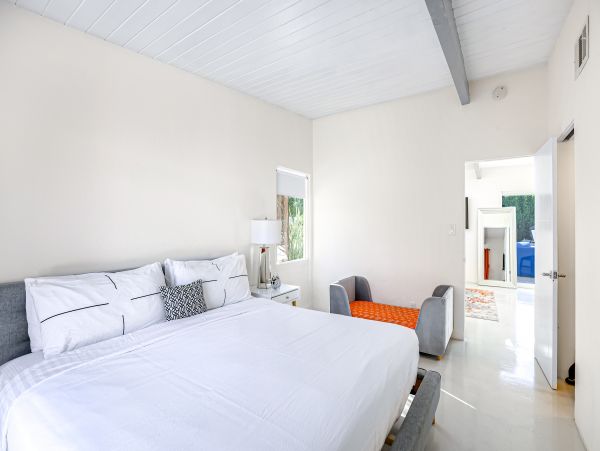 Palm Springs Home 1028206
