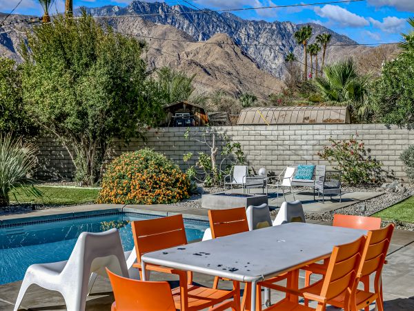 Palm Springs Home 1028206