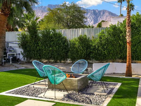 Palm Springs Home 1028207