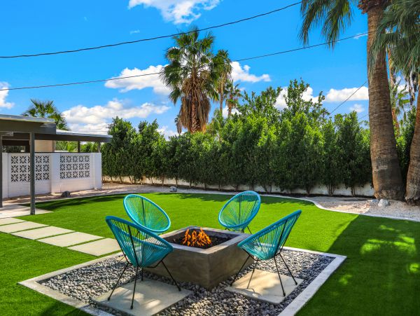 Palm Springs Home 1028207