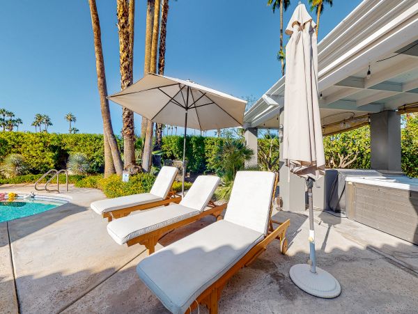 Palm Springs Home 1028208