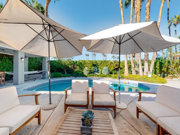 Palm Springs Home 1028208