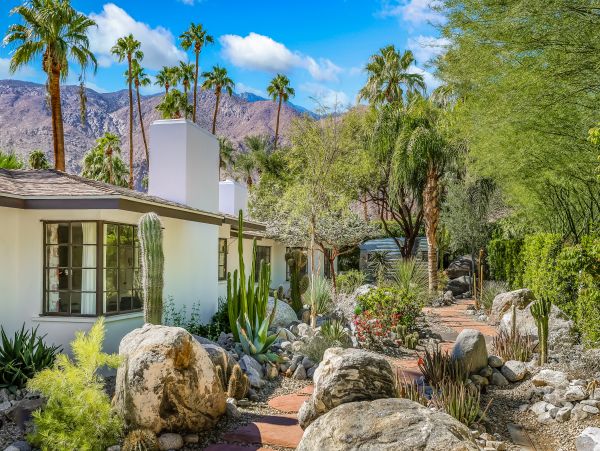Palm Springs Home 1028209