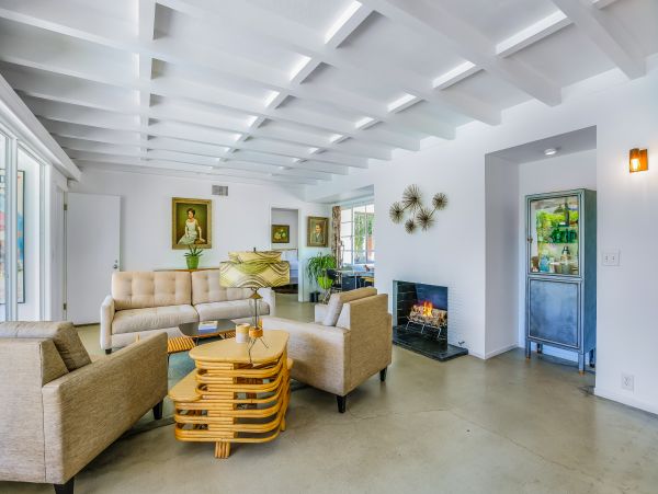 Palm Springs Home 1028209