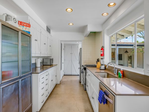 Palm Springs Home 1028209