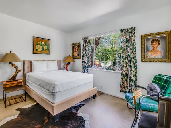 Palm Springs Home 1028209