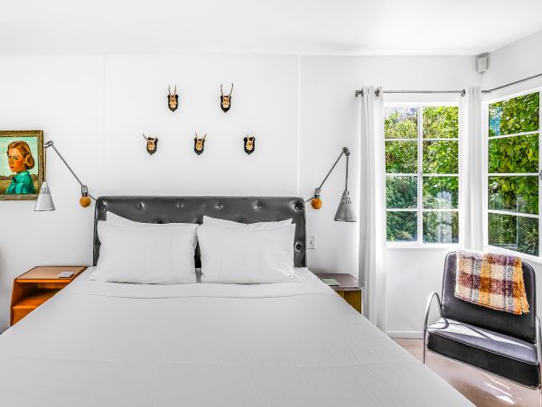 Palm Springs Home 1028209