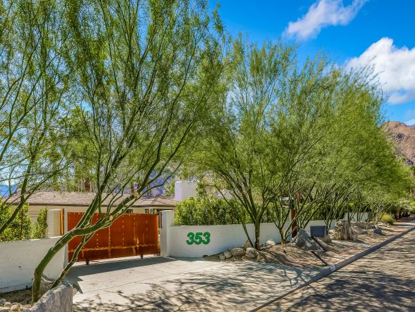 Palm Springs Home 1028209