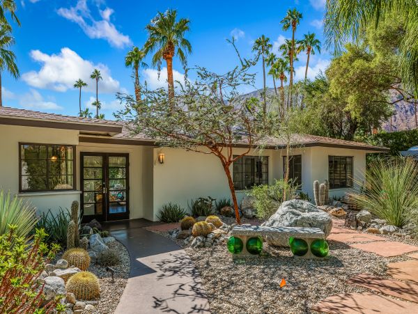 Palm Springs Home 1028209