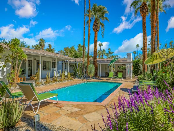 Palm Springs Home 1028209