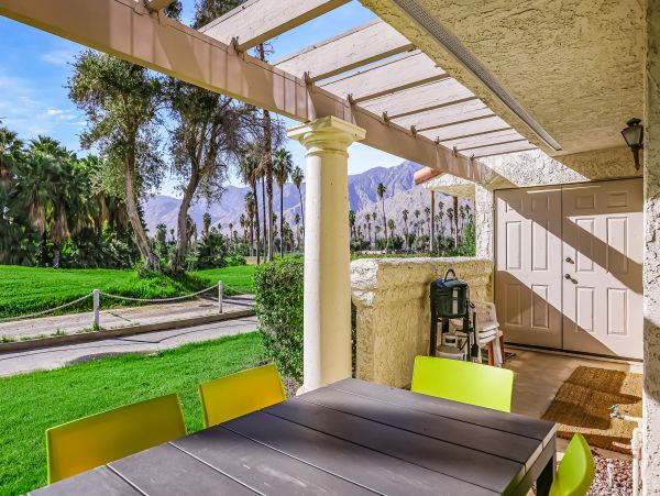Palm Springs Home 1028210