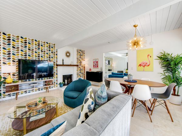 Palm Springs Home 1028211