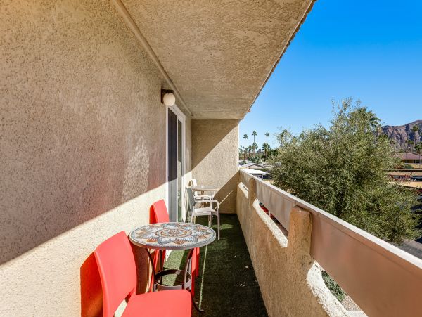 Palm Springs Home 1028213