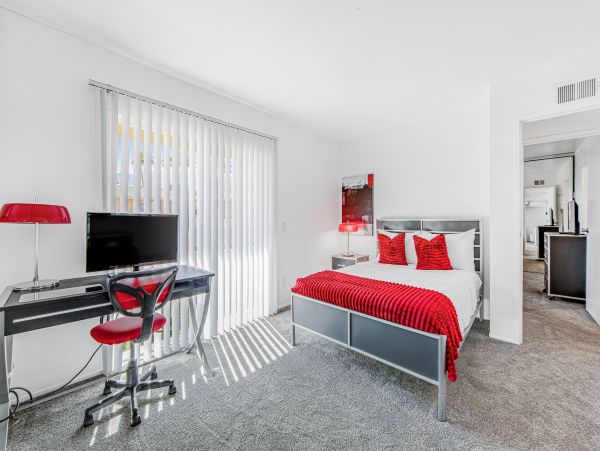 Palm Springs Home 1028213