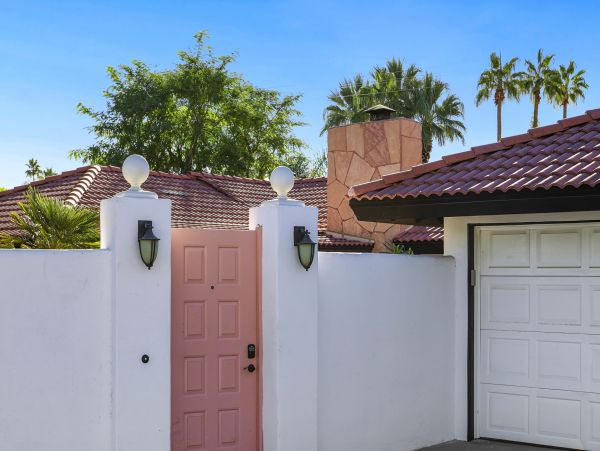 Palm Springs Home 1028214