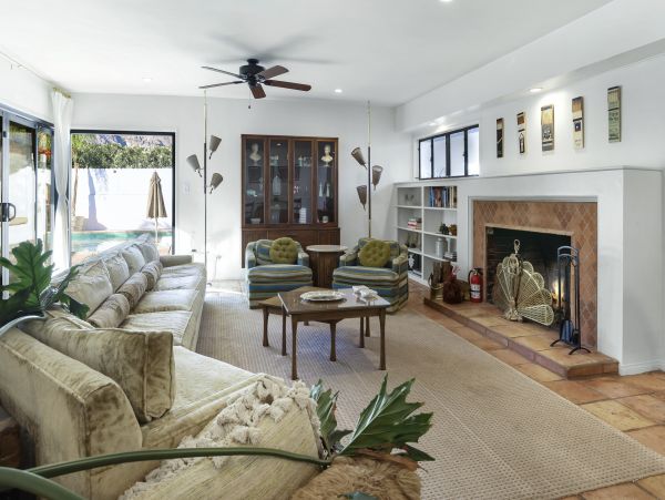 Palm Springs Home 1028214