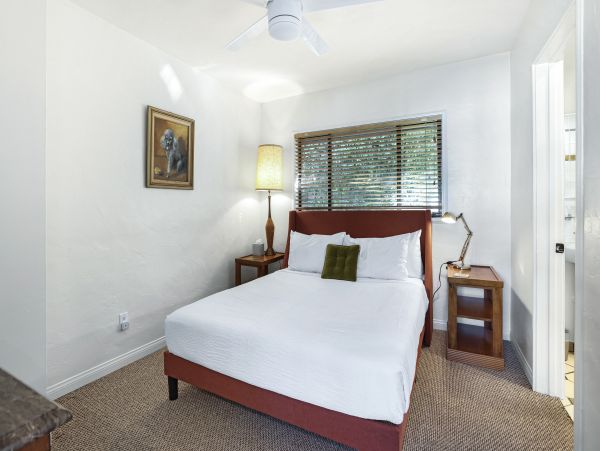Palm Springs Home 1028214