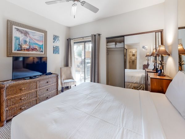 Palm Springs Home 1028216