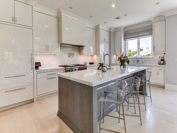Southampton Luxury Vacation Home 7 Bedrooms