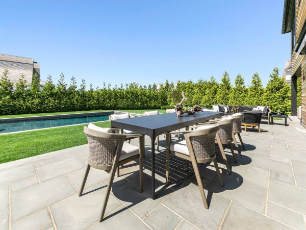Southampton Luxury Vacation Home 7 Bedrooms