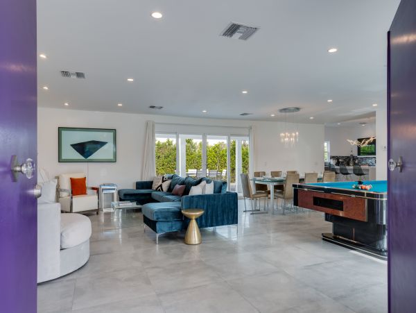 Palm Springs Home 1028218