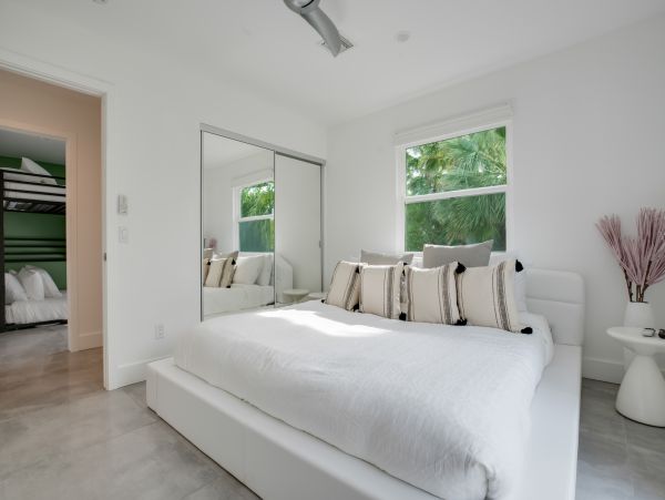 Palm Springs Home 1028218