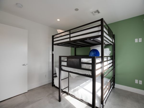 Palm Springs Home 1028218