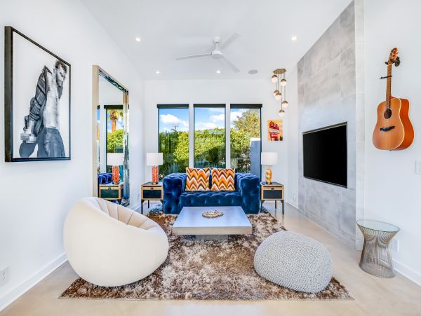 Palm Springs Home 1028219