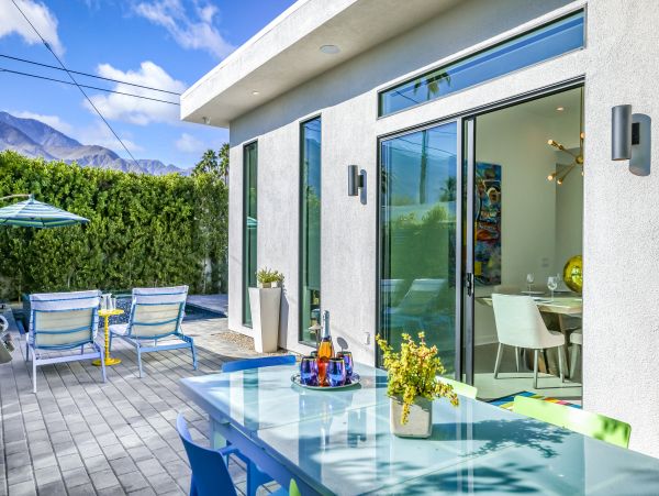 Palm Springs Home 1028219