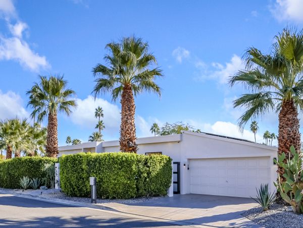 Palm Springs Home 1028219