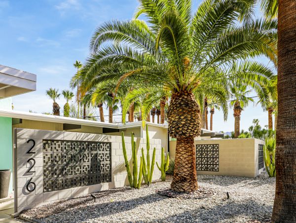 Palm Springs Home 1028220