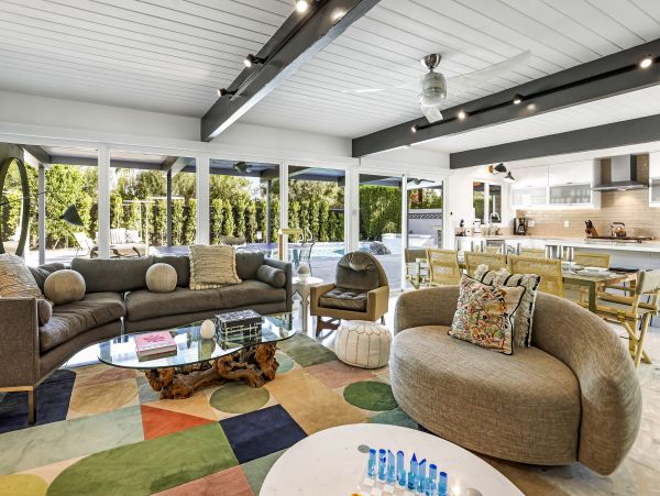 Palm Springs Home 1028220