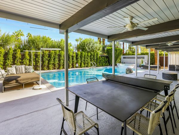Palm Springs Home 1028220