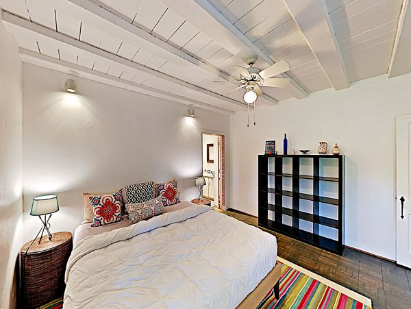 Palm Springs Home 1028221