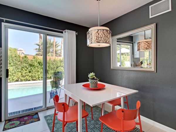 Palm Springs Home 1028223